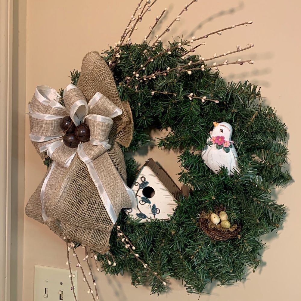 Spring wreath. Inv 272